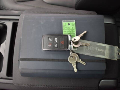 2023 Land Rover Defender 90 SE