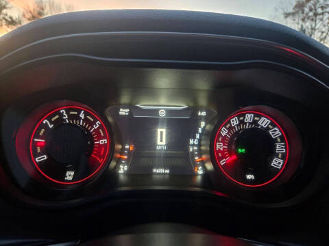 2016 Dodge Challenger SXT Plus