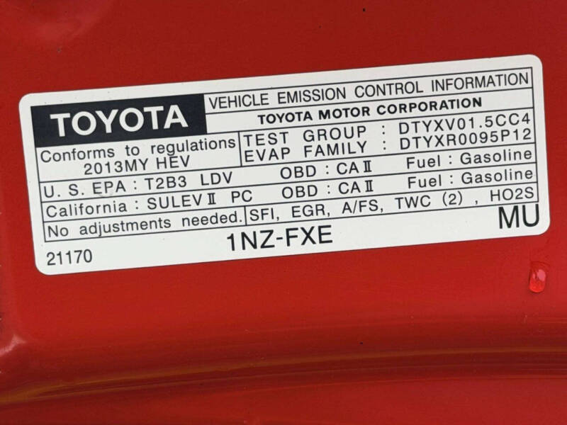 2013 Toyota Prius c Two
