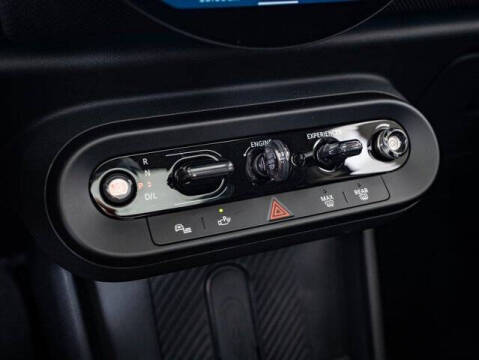 2025 MINI Hardtop 2 Door