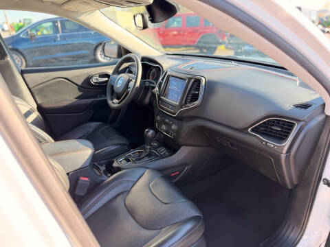 2022 Jeep Cherokee Trailhawk