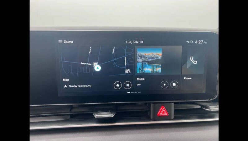 2025 Kia Carnival EX