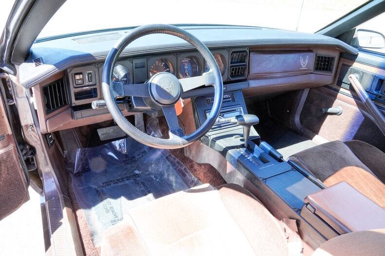 1984 Pontiac Firebird