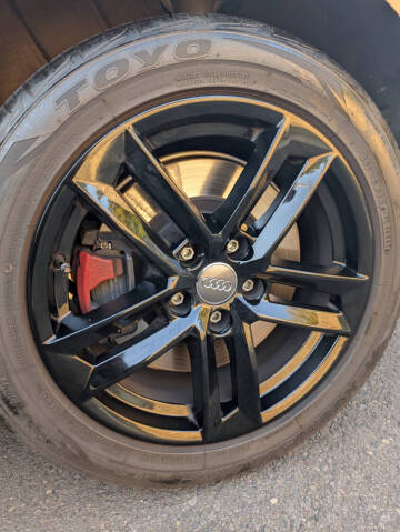 2017 Audi A4 2.0T quattro Premium