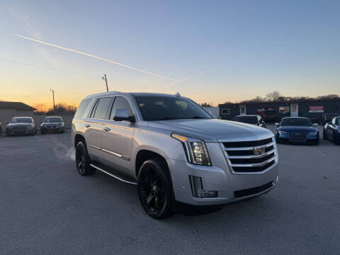 2017 Cadillac Escalade Luxury