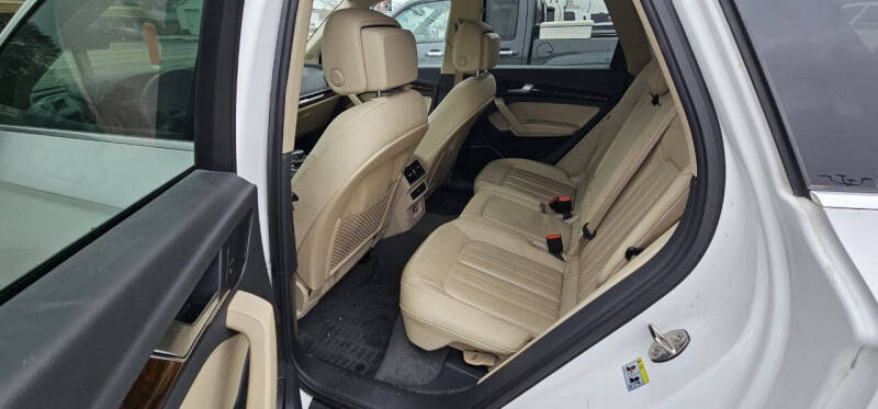 2018 Audi Q5 2.0T quattro Prestige