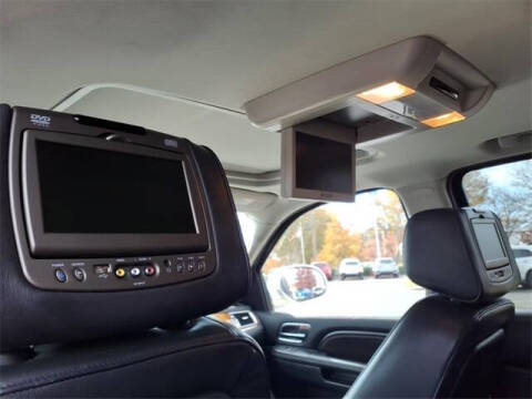 2013 Cadillac Escalade Platinum Edition