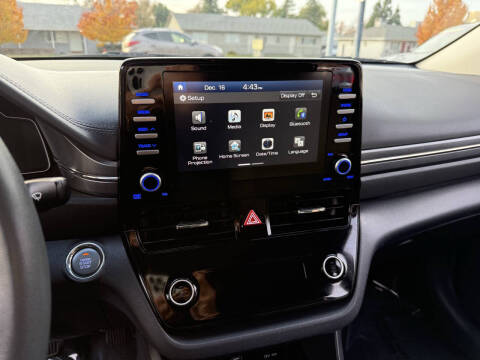 2020 Hyundai Ioniq Hybrid Blue