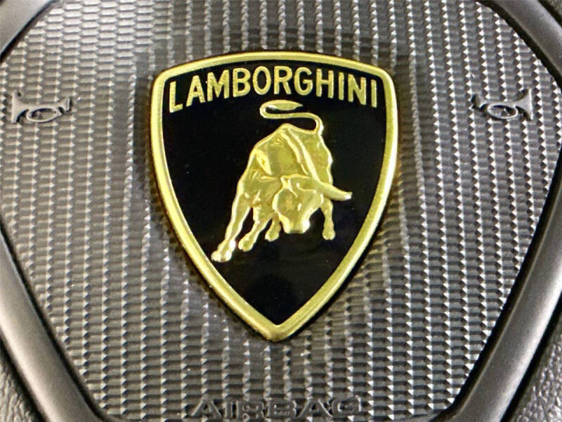 2020 Lamborghini Urus