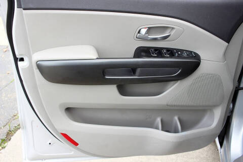 2016 Kia Sedona LX