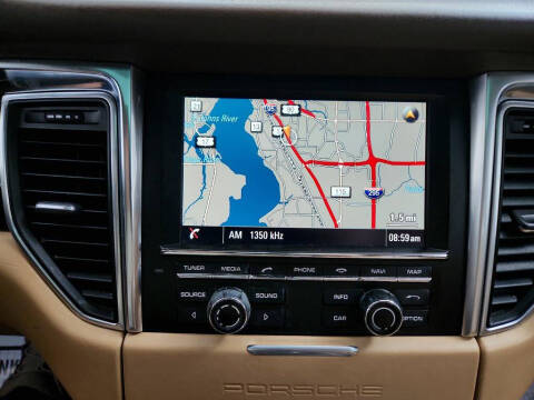 2016 Porsche Macan S