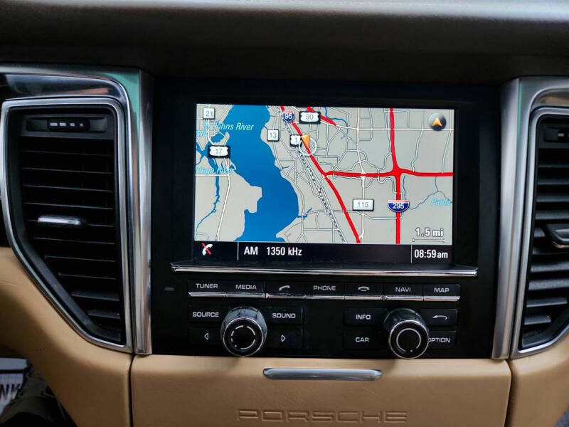 2016 Porsche Macan S