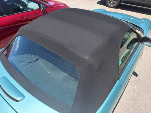 2002 Ford Thunderbird Deluxe