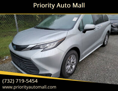 2021 Toyota Sienna for sale at Mr. Minivans Auto Sales - Priority Auto Mall in Lakewood NJ