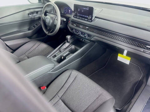 2025 Honda Accord SE