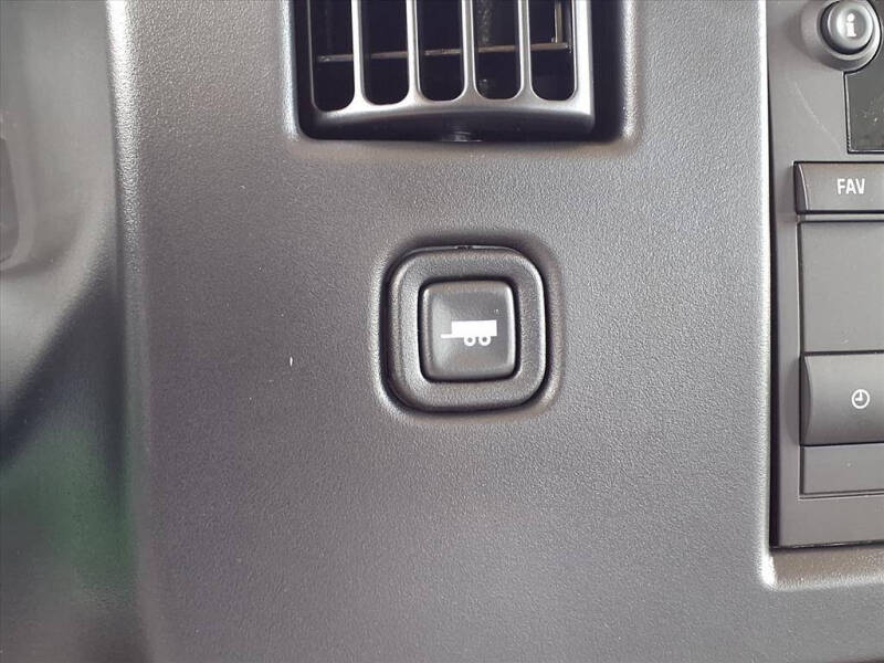 2025 Chevrolet Express 2500