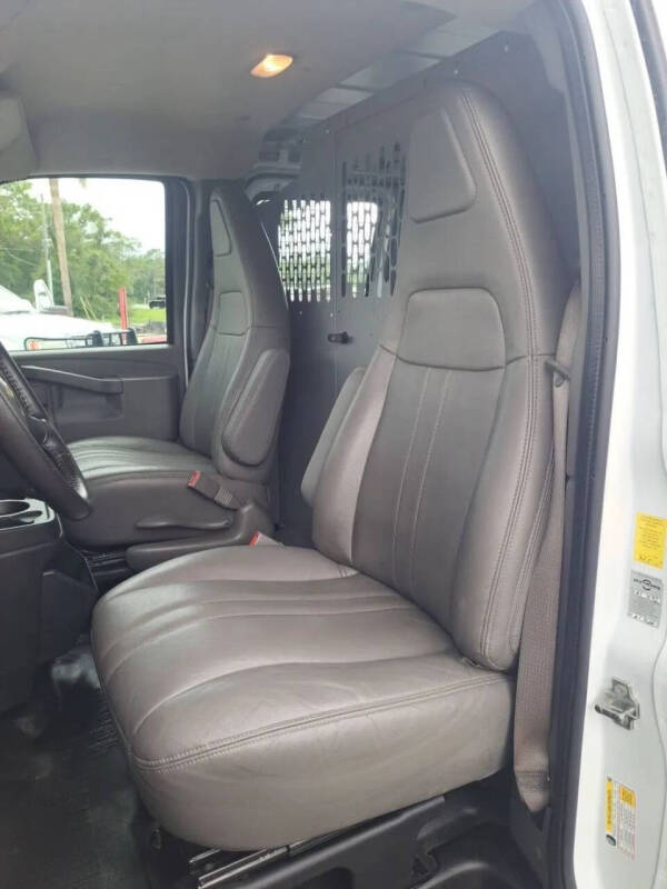 2021 Chevrolet Express 2500