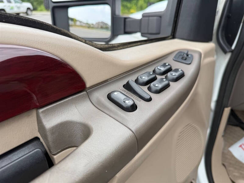 2003 Ford Excursion Eddie Bauer