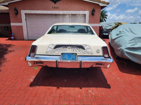 1975 Plymouth Roadrunner