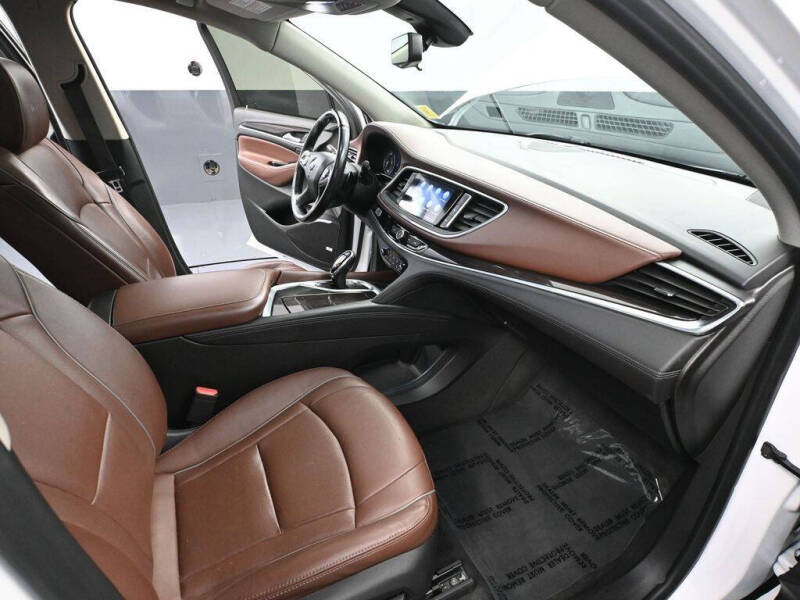 2020 Buick Enclave Avenir