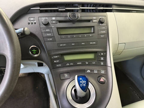 2011 Toyota Prius Two