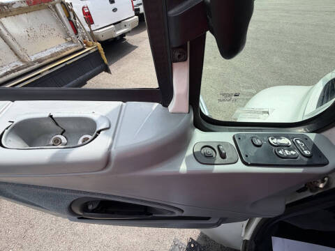 2006 International 4300 Rollback
