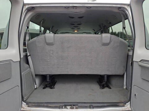 2008 Ford E-Series E-350 SD XLT