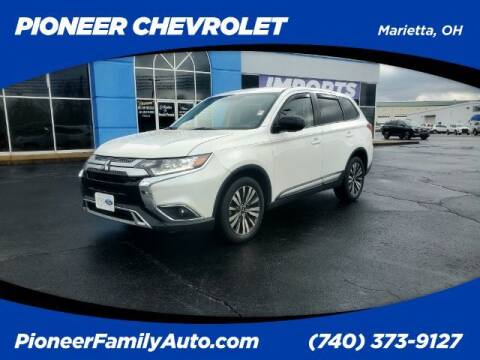 2019 Mitsubishi Outlander for sale at Pioneer Family Preowned Autos of WILLIAMSTOWN in Williamstown WV
