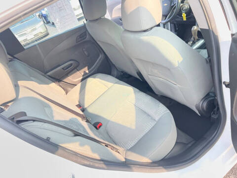 2016 Chevrolet Sonic LS Auto