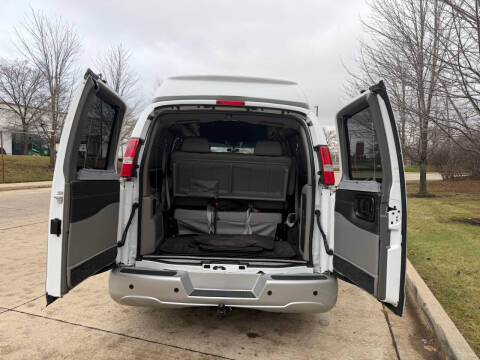 2017 Chevrolet Express 2500