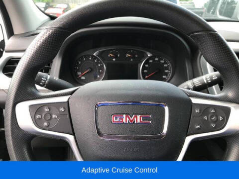 2022 GMC Acadia Denali