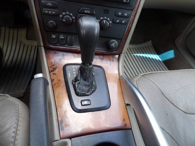 2006 Volvo XC70