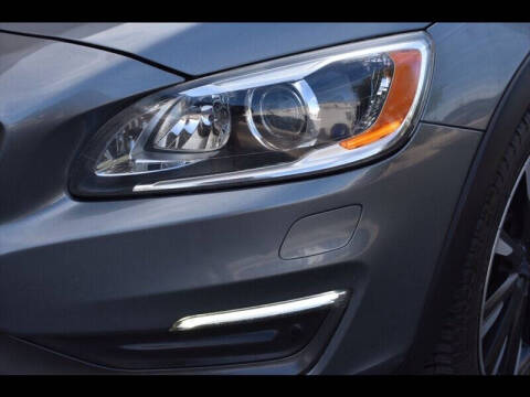 2016 Volvo S60 Cross Country T5 Platinum