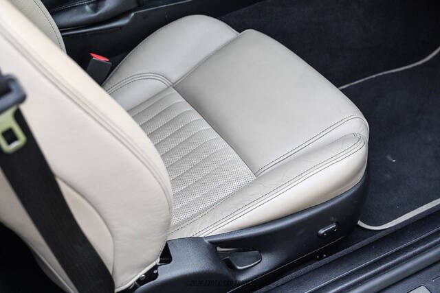 2005 Ford Thunderbird Deluxe