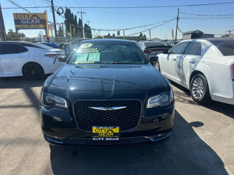 2019 Chrysler 300 S
