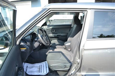 2010 Kia Soul +
