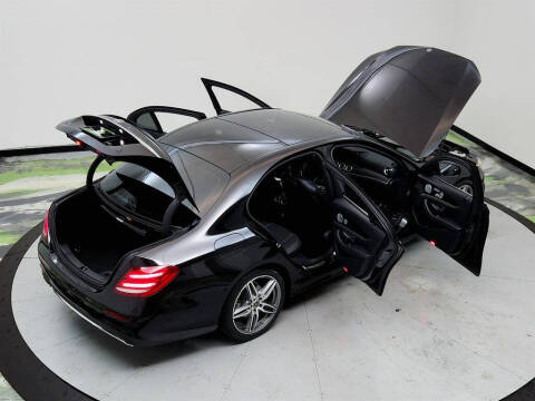 2019 Mercedes-Benz E-Class E 300