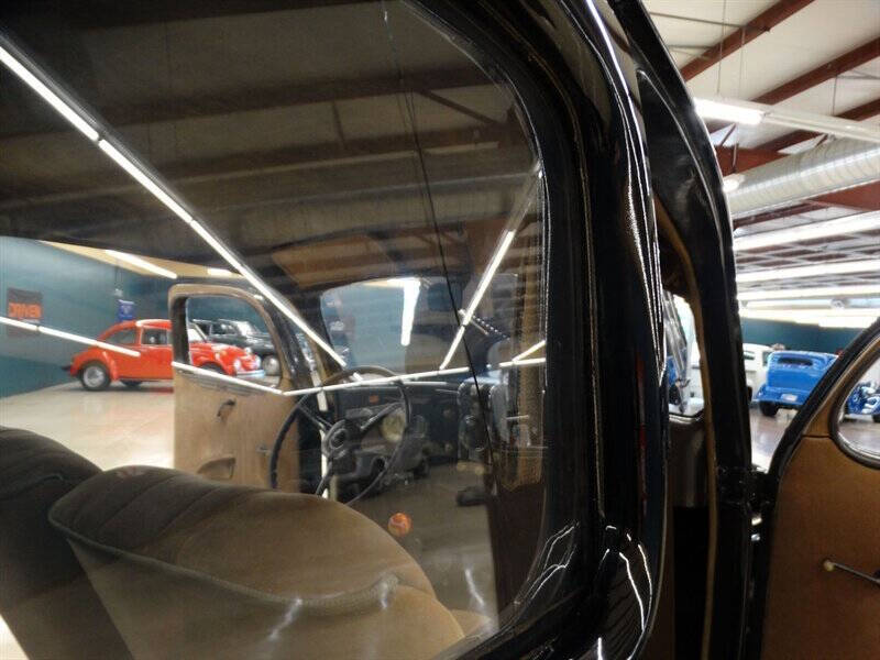 1936 Ford Tudor