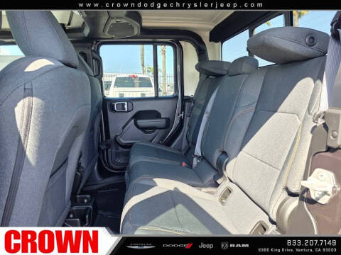 2025 Jeep Gladiator Willys