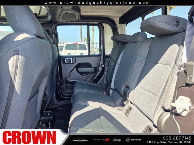 2025 Jeep Gladiator Willys