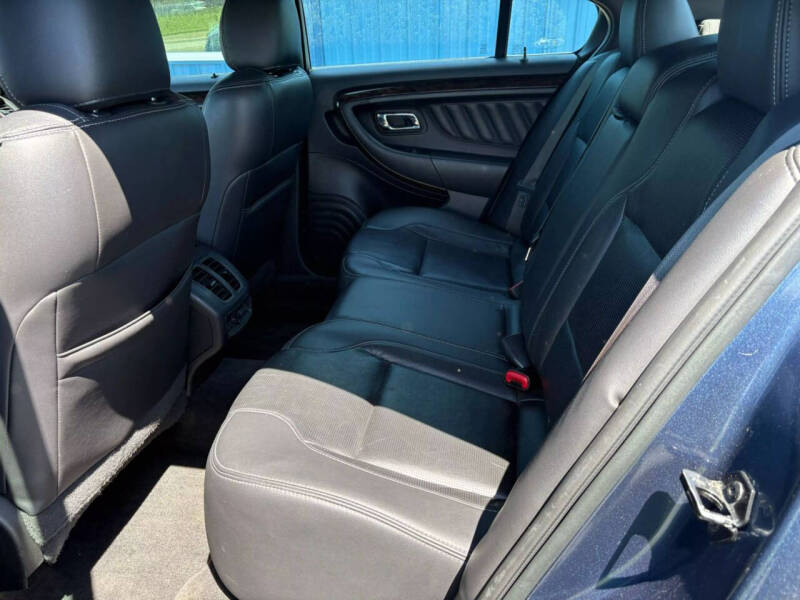 2018 Ford Taurus Limited