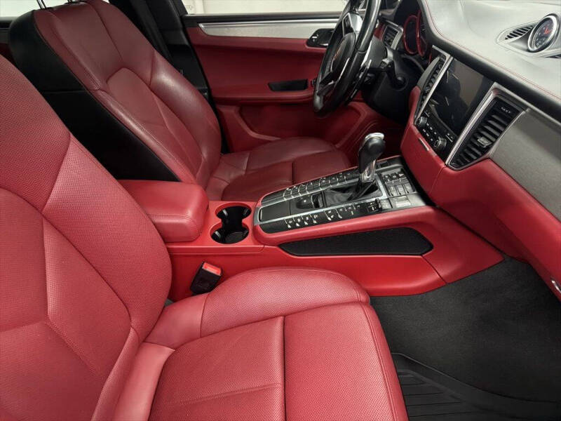 2017 Porsche Macan GTS