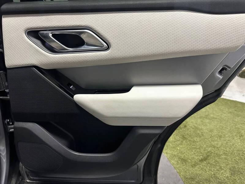 2023 Land Rover Range Rover Velar P250 R-Dynamic S