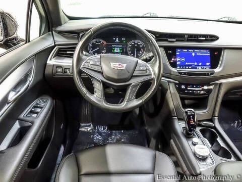 2023 Cadillac XT5 Luxury