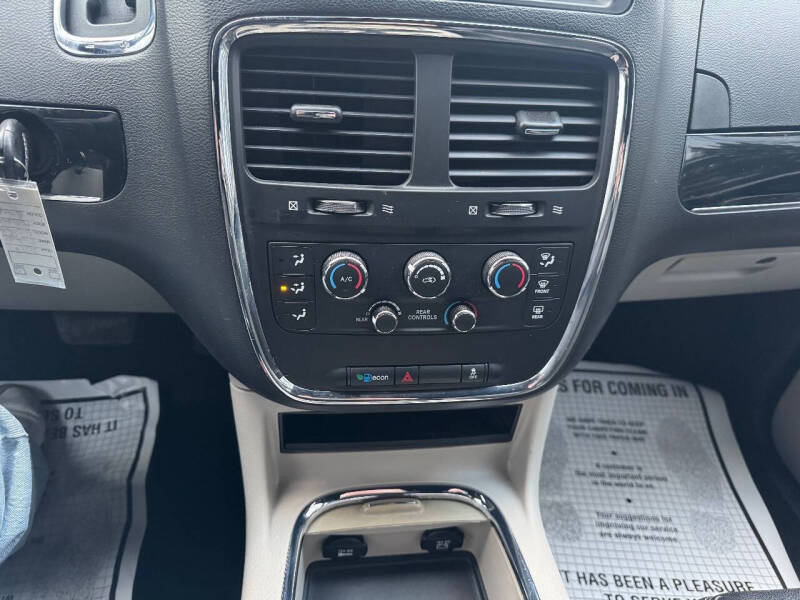 2017 Dodge Grand Caravan SXT