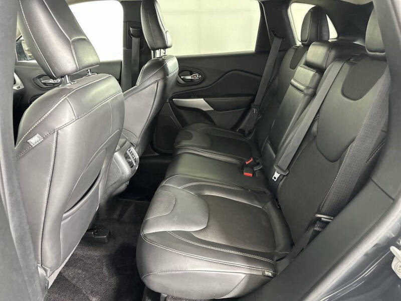 2018 Jeep Cherokee Latitude Plus