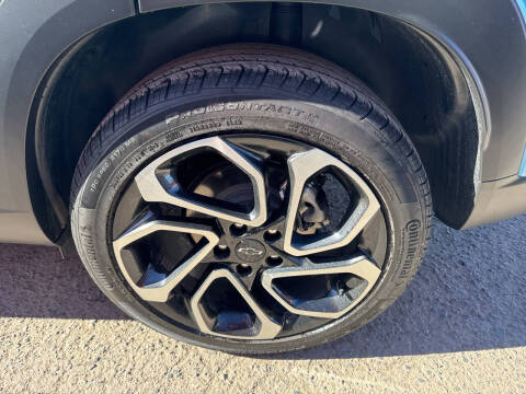 2025 Chevrolet Trax RS