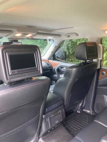2017 Nissan Armada Platinum