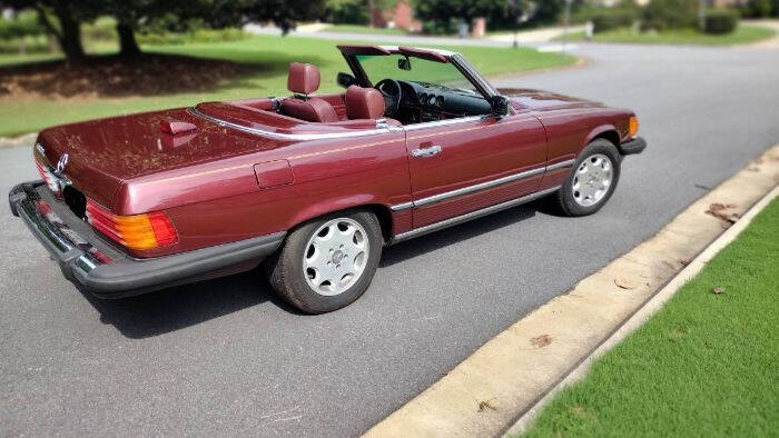 1986 Mercedes-Benz 560-Class 560 SL