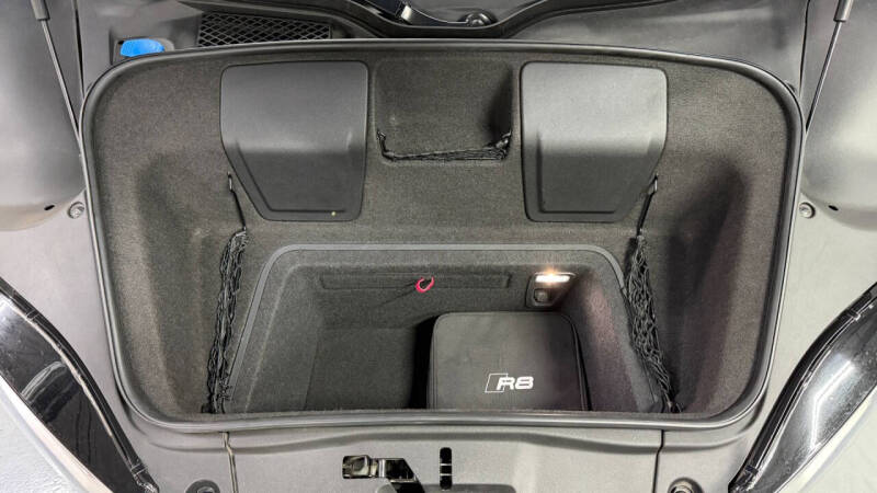 2017 Audi R8 5.2 quattro V10 Plus